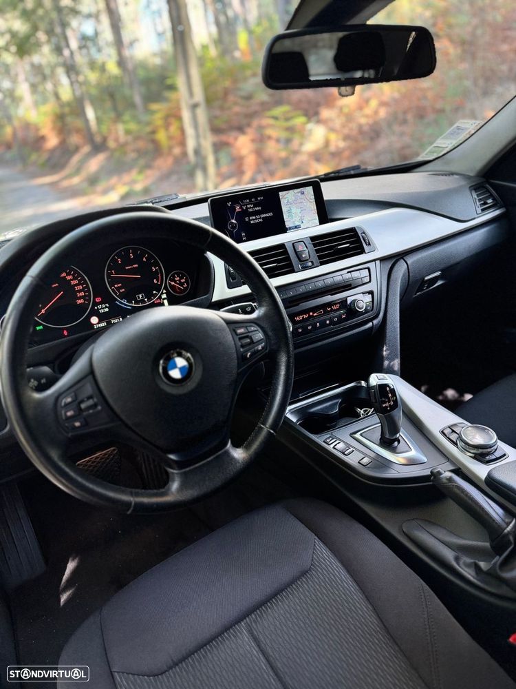BMW 320 - 13