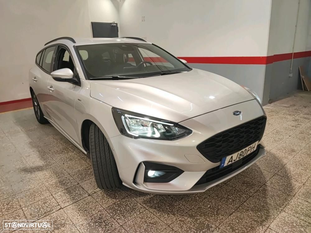 Ford Focus 1.5 TDCi ECOBlue ST-Line - 2