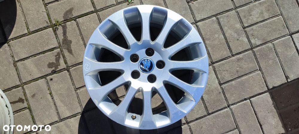 FELGI ALUMNIOWE 5x100 6.5Jx16 CALI ET 43 fi 57.1 5J0601025L SKODA FABIA ROOMSTER RAPID KOMPLET 4 SZTUKI - 4