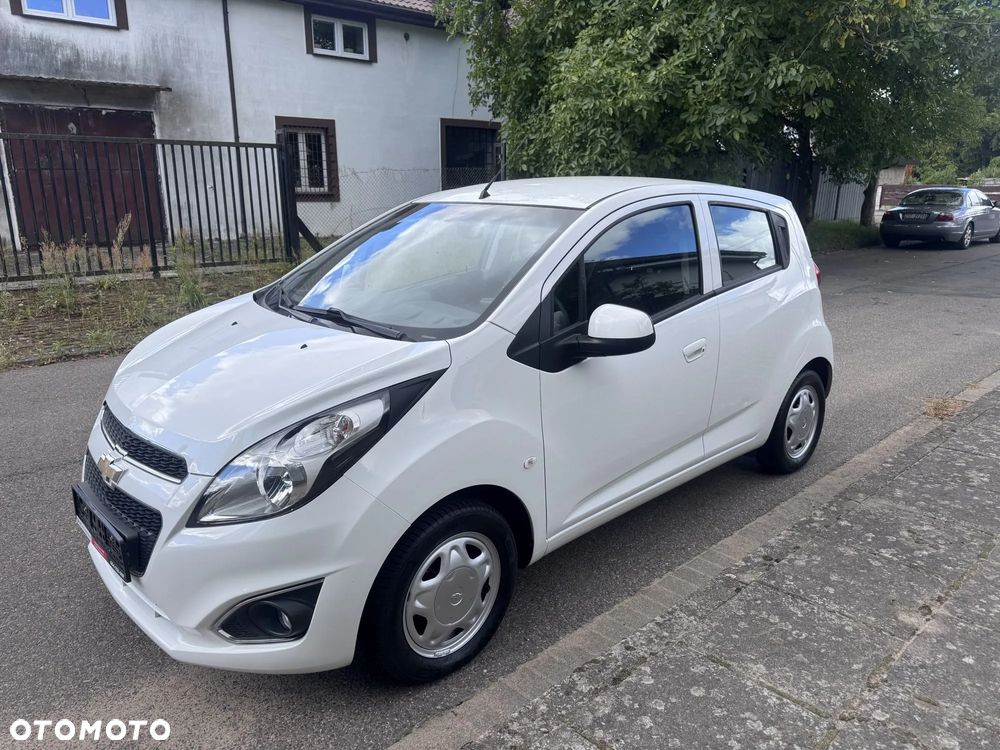 Chevrolet Spark 1.0 LT - 1