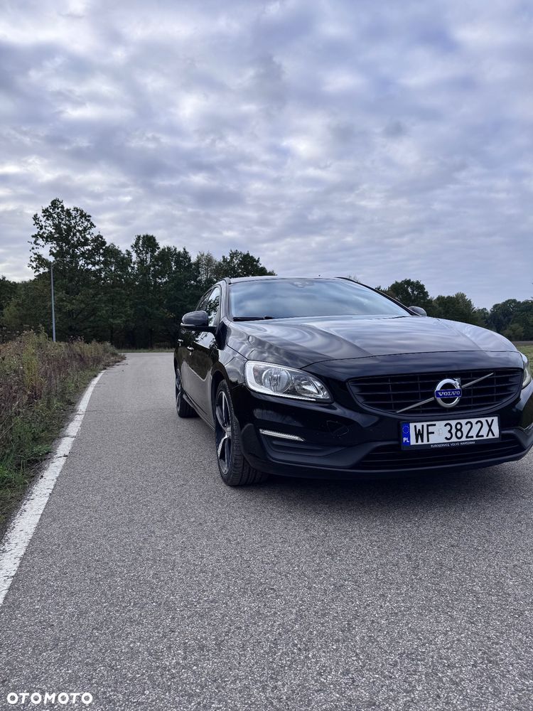 Volvo V60 D2 Drive-E Kinetic - 2