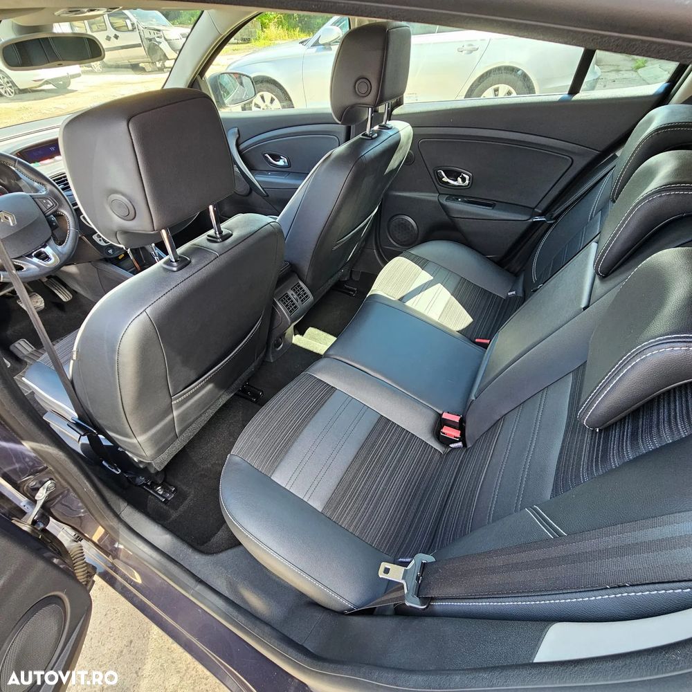 Renault Megane - 5