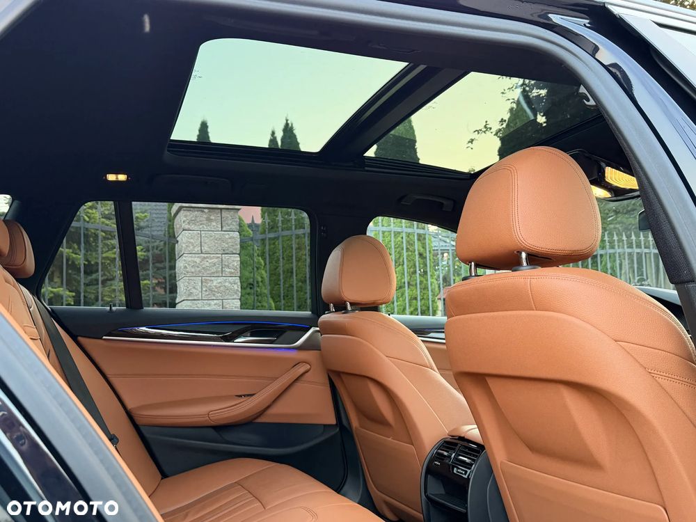 BMW Seria 5 520d M Sport Edition - 34