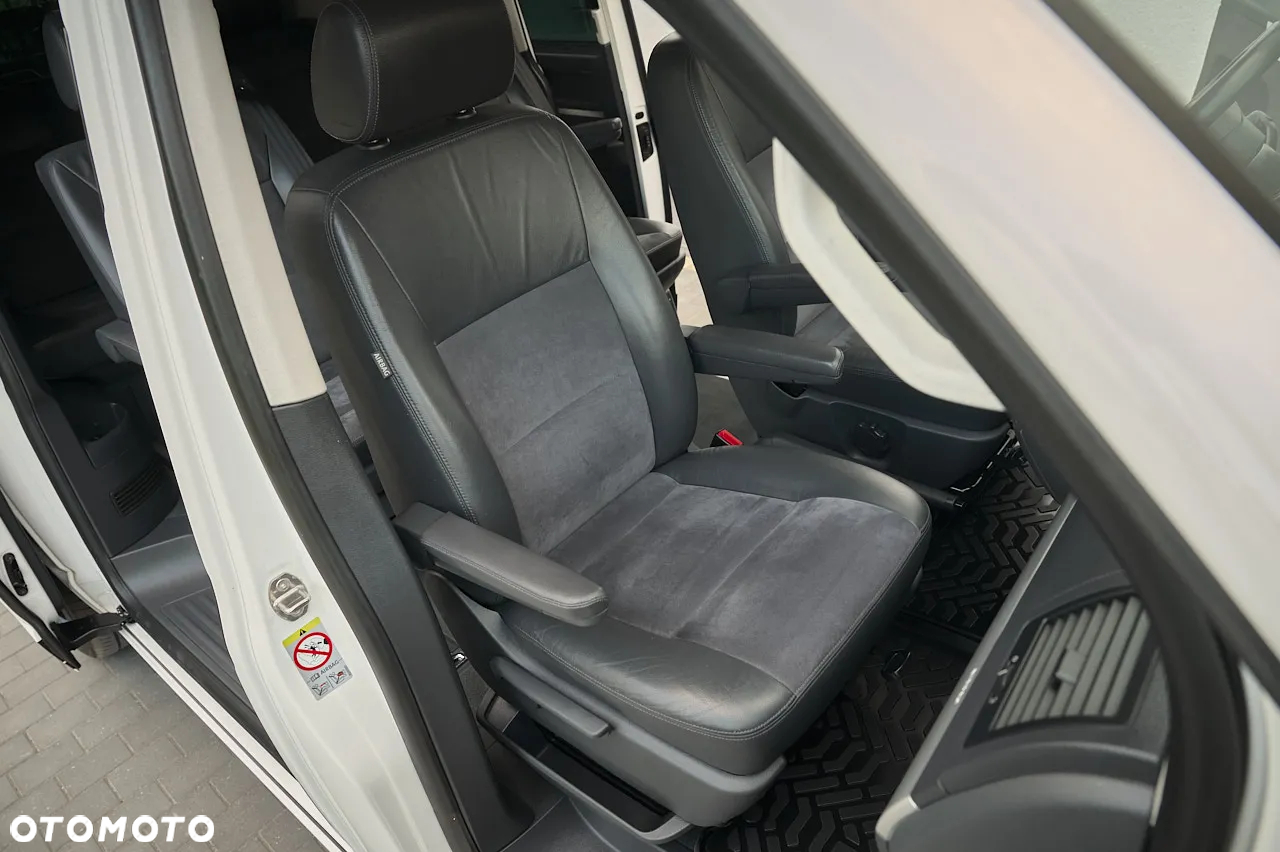 Volkswagen Multivan 2.0 BiTDI L1 Highline DSG - 4