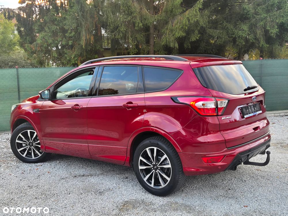 Ford Kuga 1.5 EcoBoost 2x4 ST-Line - 18