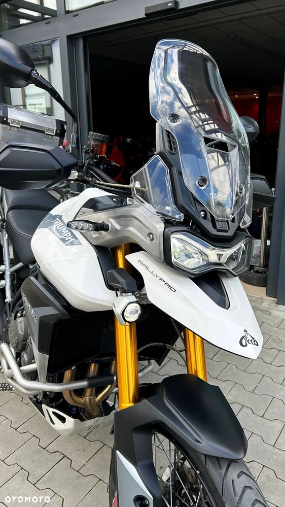 Triumph Tiger - 4