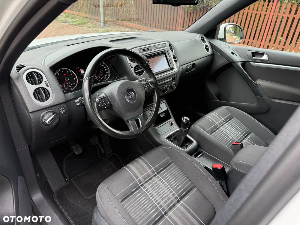 Volkswagen Tiguan - 28