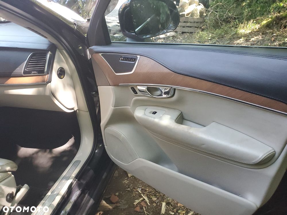 Volvo XC 90 T8 AWD Recharge Geartronic Inscription Edition - 14