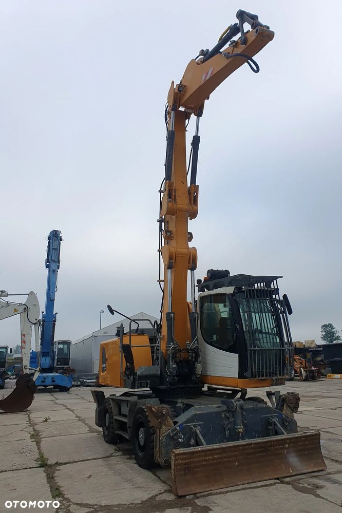 Liebherr LH 22 M - 1