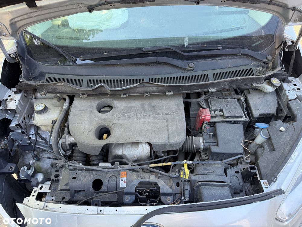Ford Tourneo Courier 1.6 TDCi Titanium - 12