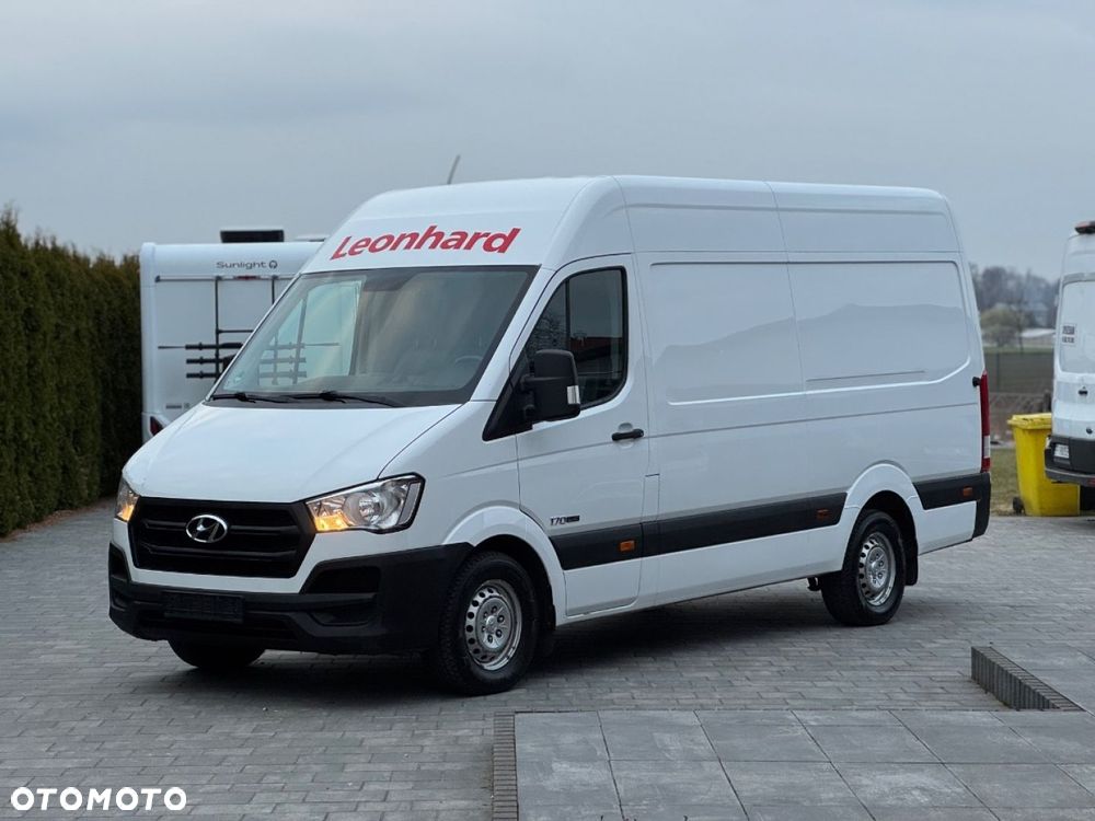 Hyundai H350 - 1