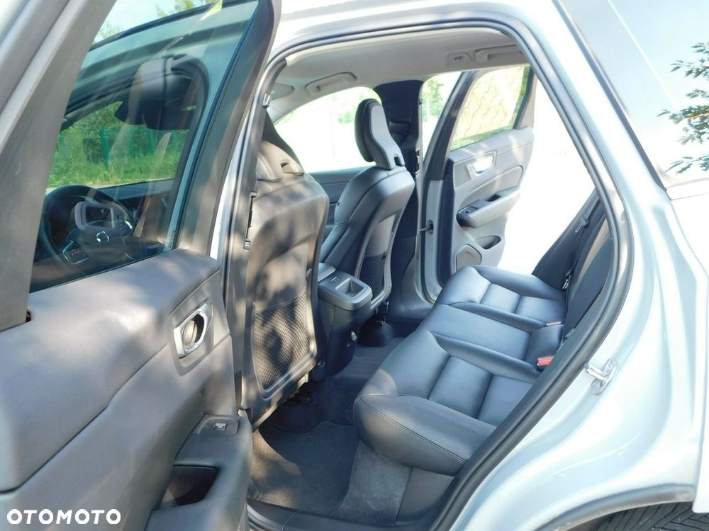 Volvo XC 60 - 10