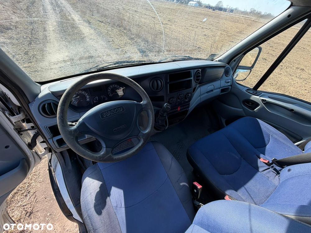 Iveco 35S12 - 12