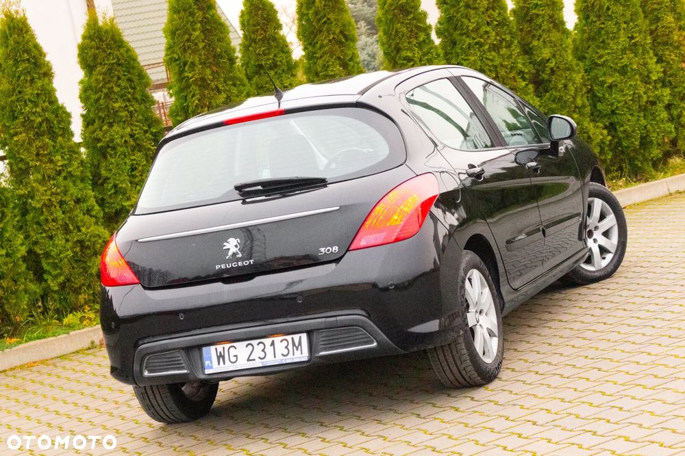 Peugeot 308 1.6 Premium - 8