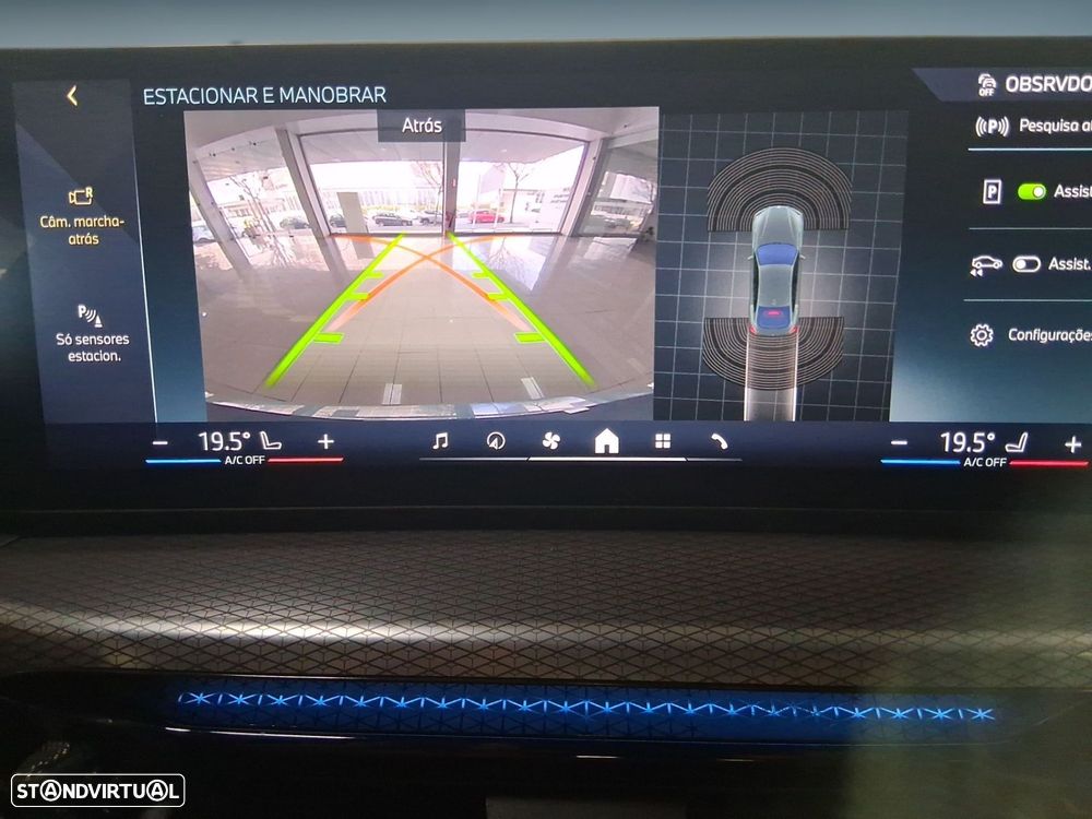 BMW i4 eDrive35 Edição Desportiva M - 25