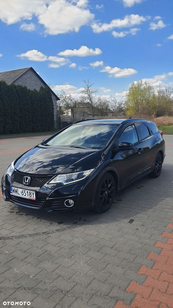 Honda Civic 1.8 Style Edition (Honda Connect+) - 1
