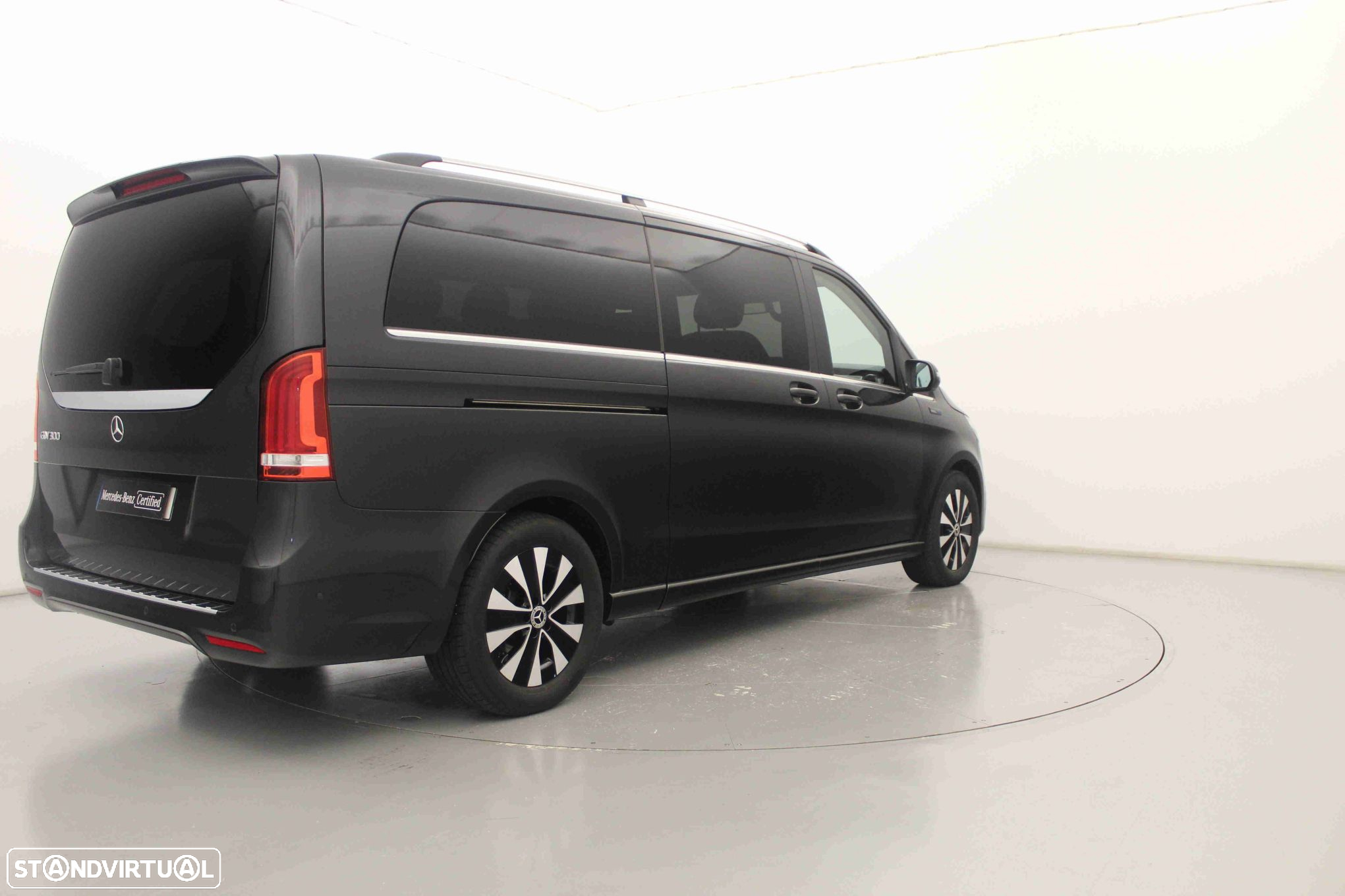 Mercedes-Benz EQV 300 Longo - 4