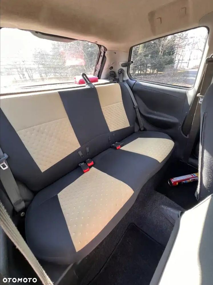 Fiat Punto - 10