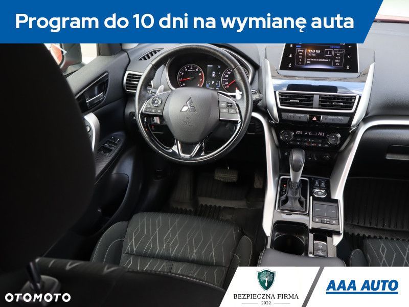 Mitsubishi Eclipse Cross - 9