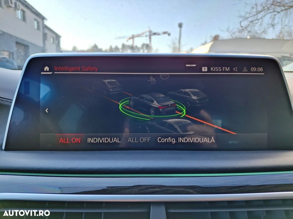 BMW Seria 7 740d xDrive - 22
