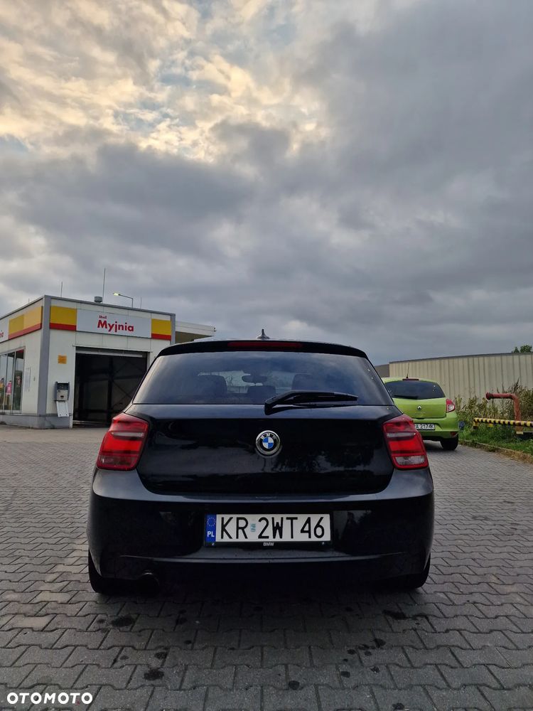 BMW Seria 1 118i - 6
