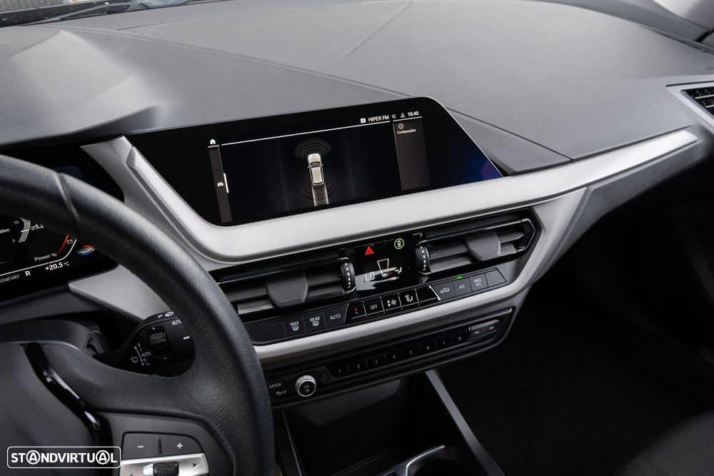 BMW 116 d Auto - 16