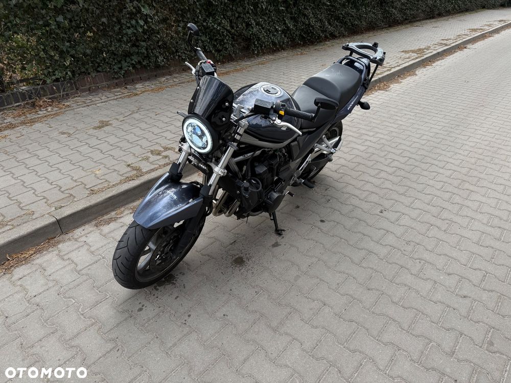 Suzuki GSX - 3