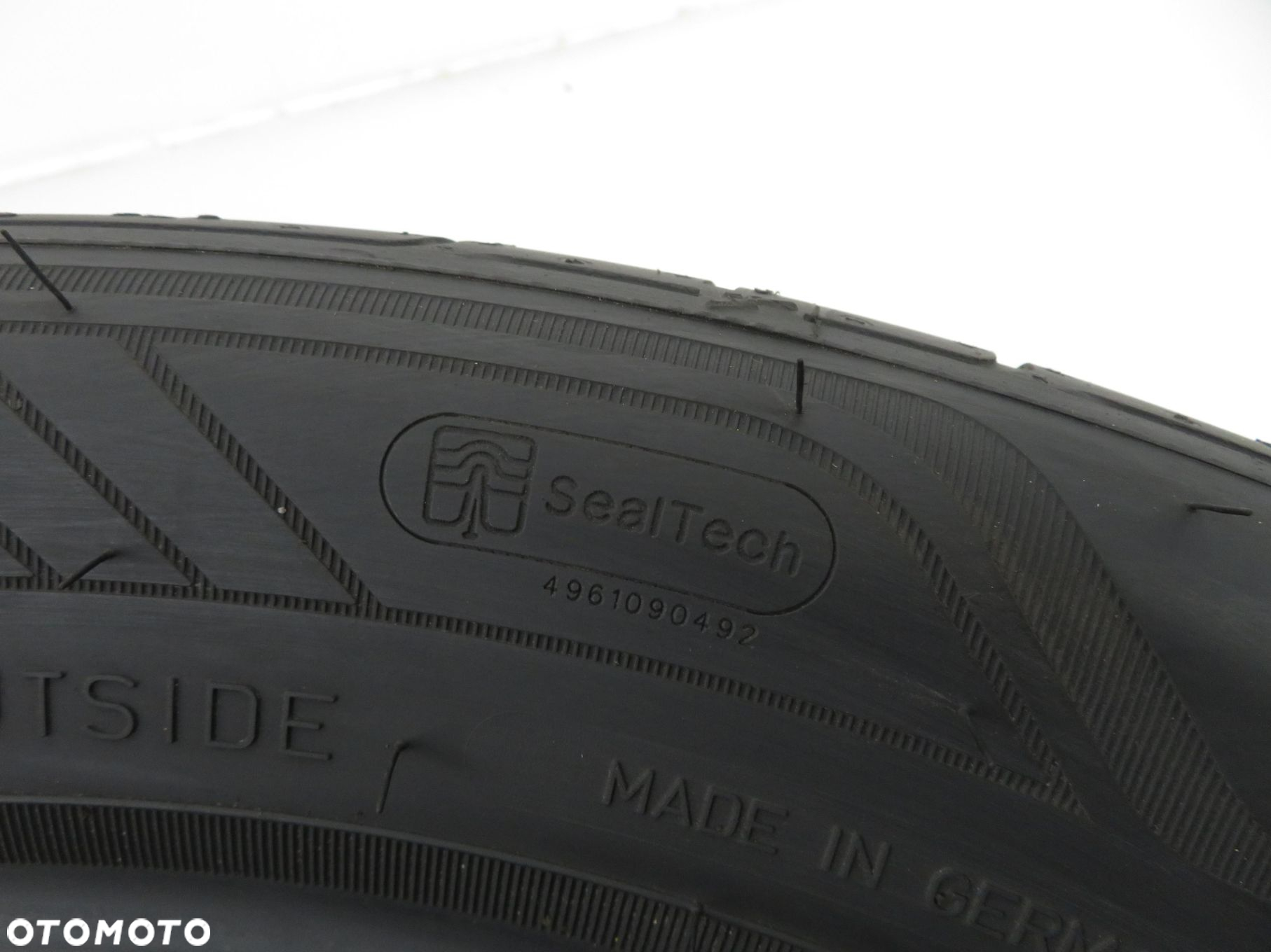 2x 215/50R19 OPONY LETNIE Goodyear EfficientGrip Performance 93T - 3