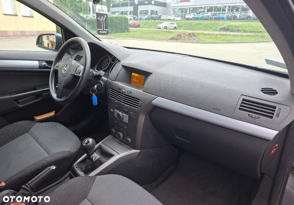 Opel Astra - 14