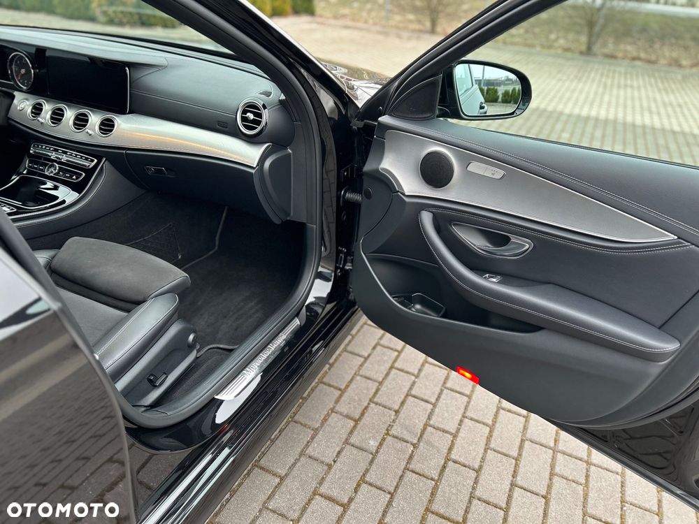Mercedes-Benz Klasa E 220 d 9G-TRONIC AMG Line - 14