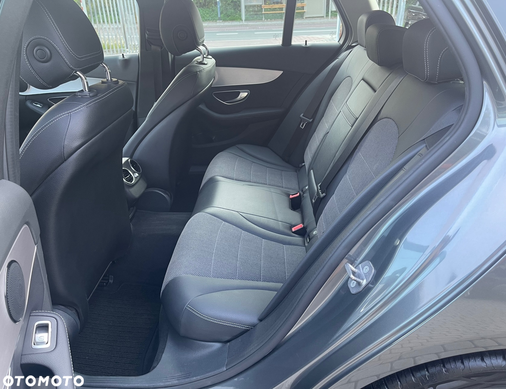 Mercedes-Benz Klasa C 200 d T 9G-TRONIC Avantgarde - 12