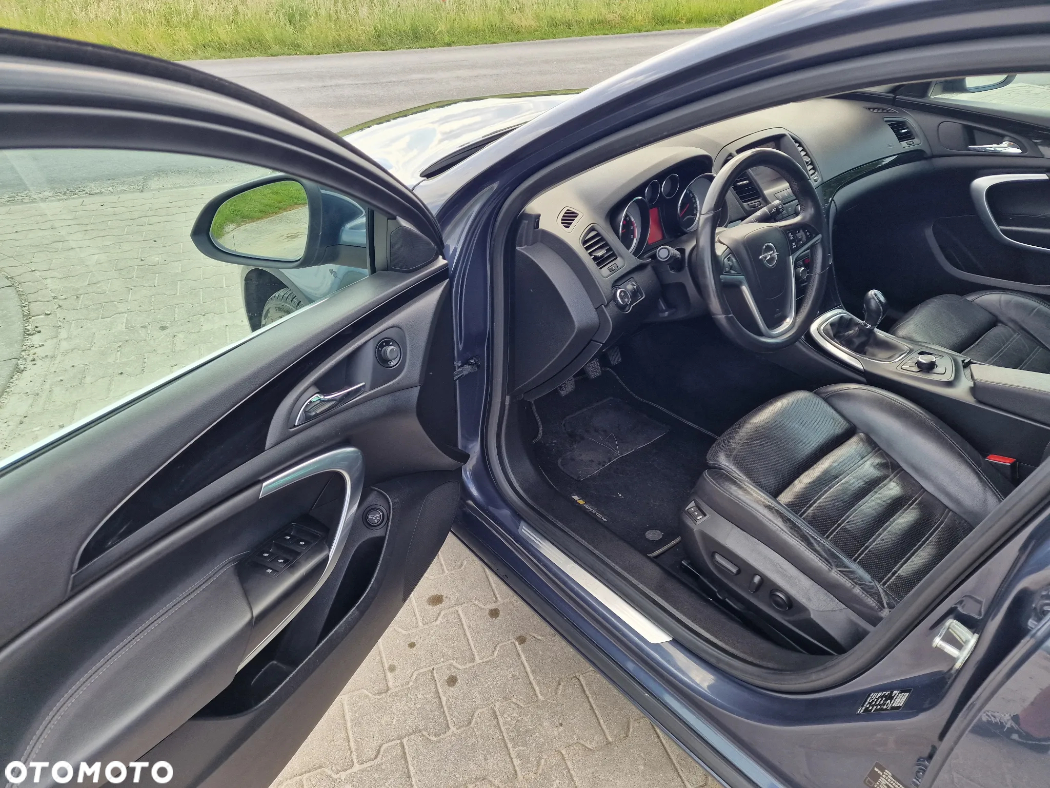 Opel Insignia 2.0 T Cosmo 4x4 - 15