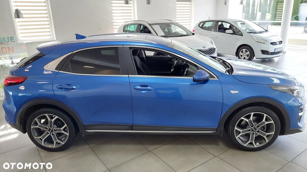 Kia XCeed 1.5 T-GDI M - 6