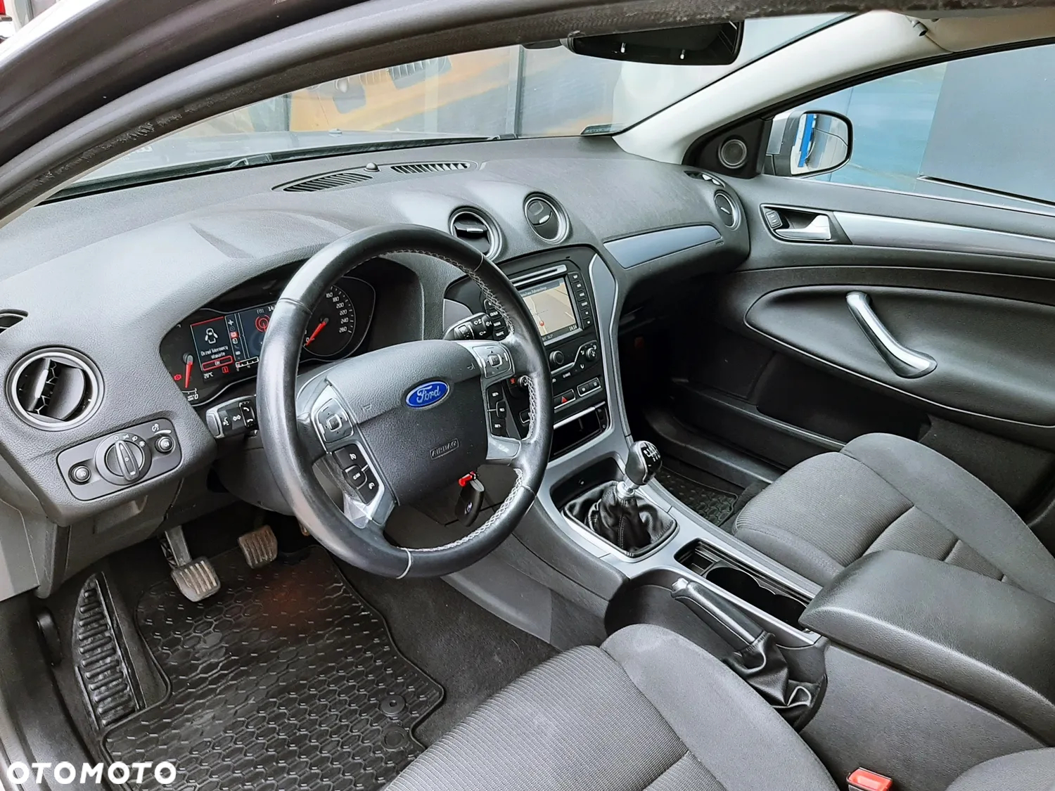 Ford Mondeo 1.6 T Titanium - 21