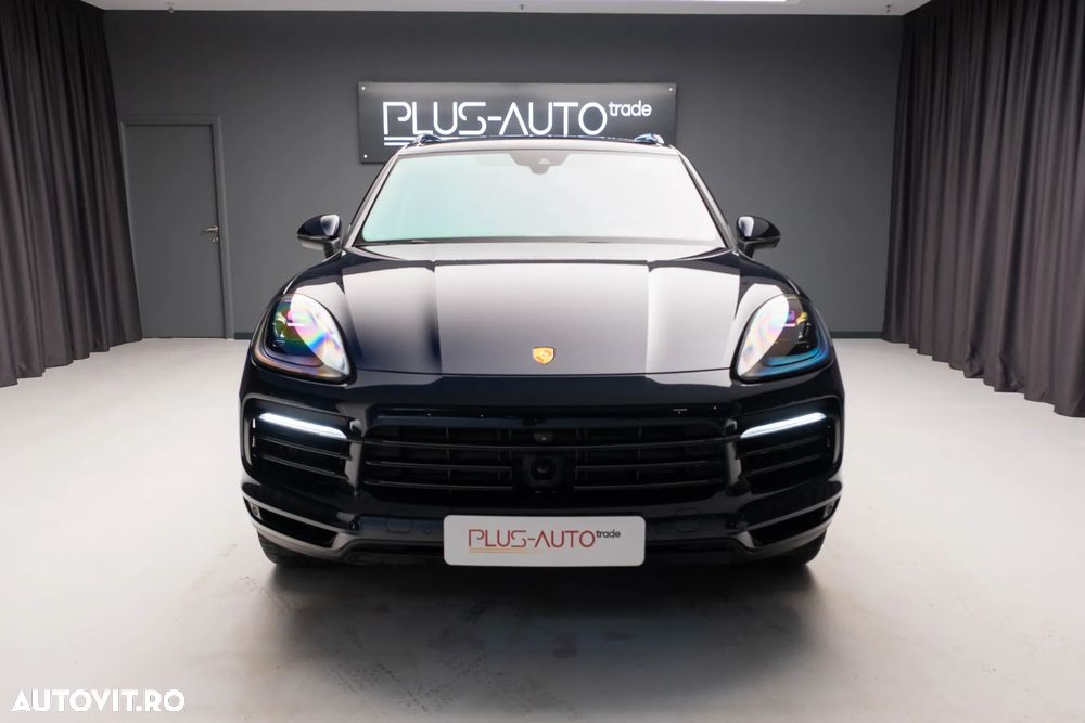 Porsche Cayenne - 3