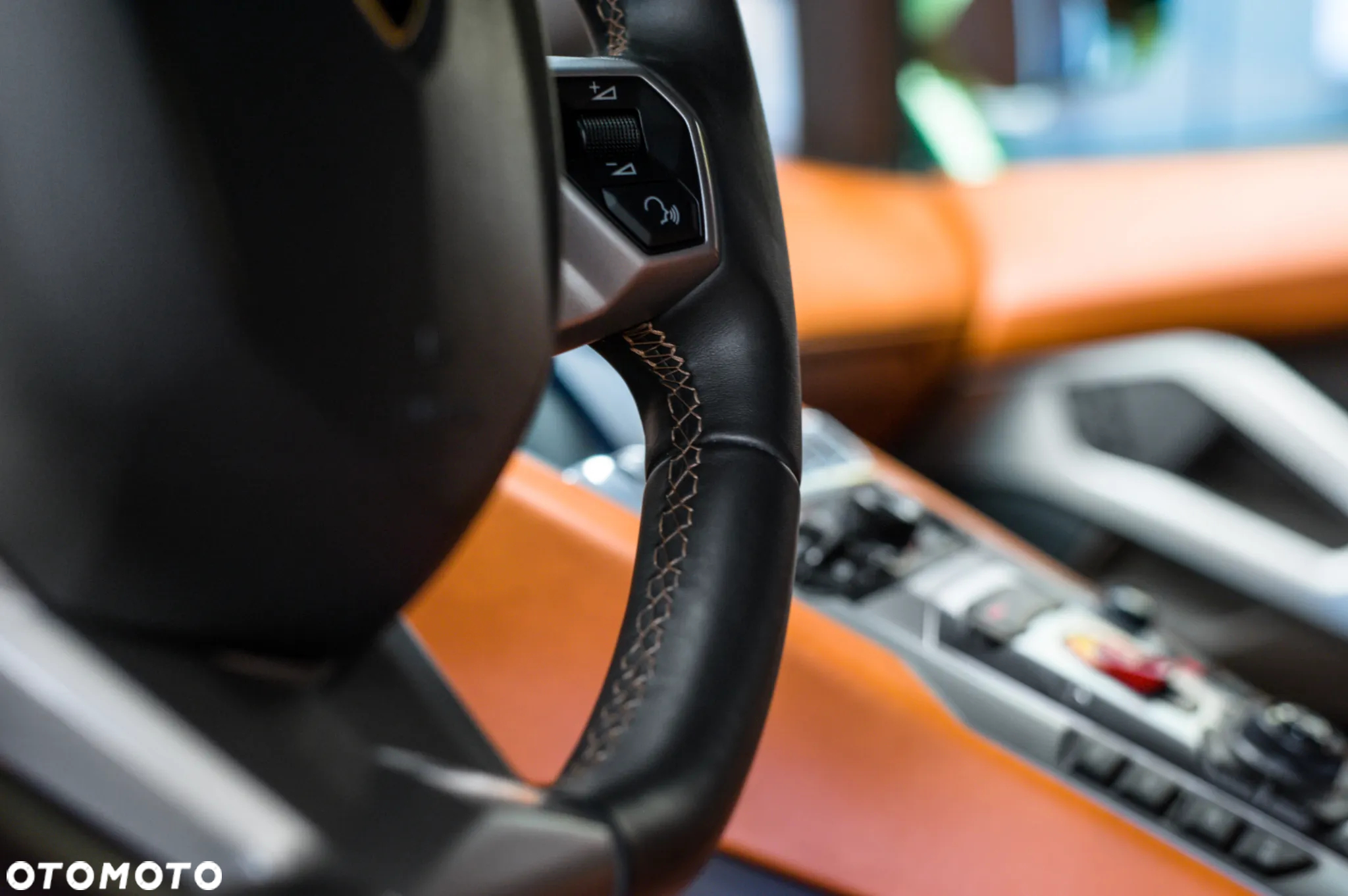 Lamborghini Aventador S - 25