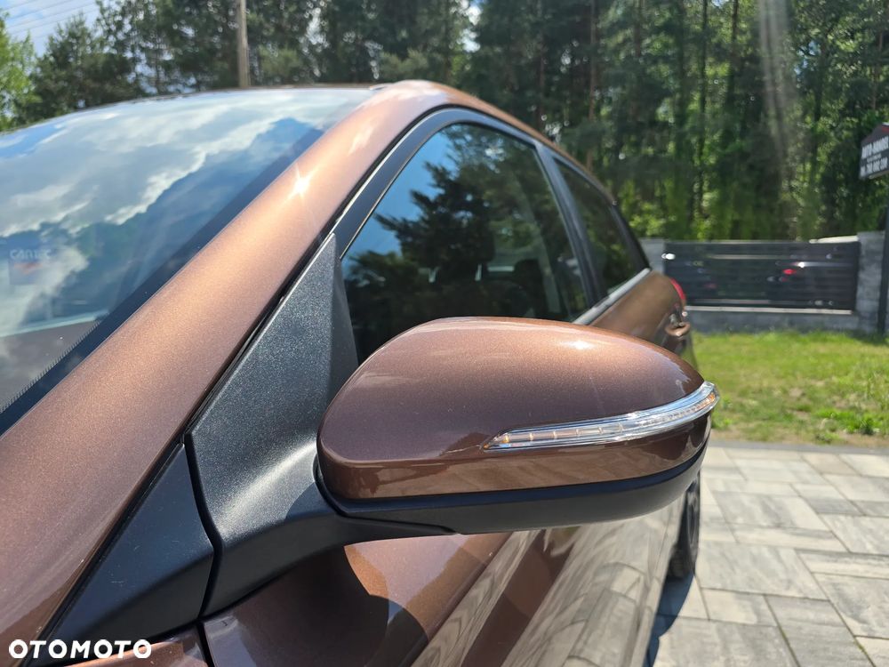Hyundai i20 1.2 Fifa World Cup Edition - 22