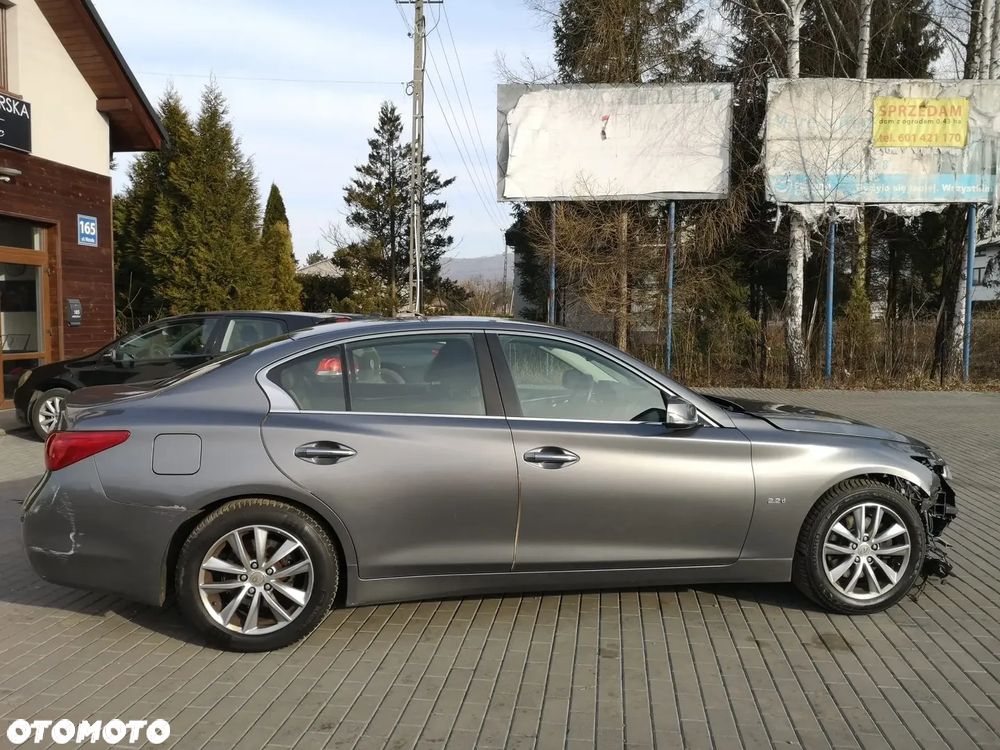 Infiniti Q50 - 11