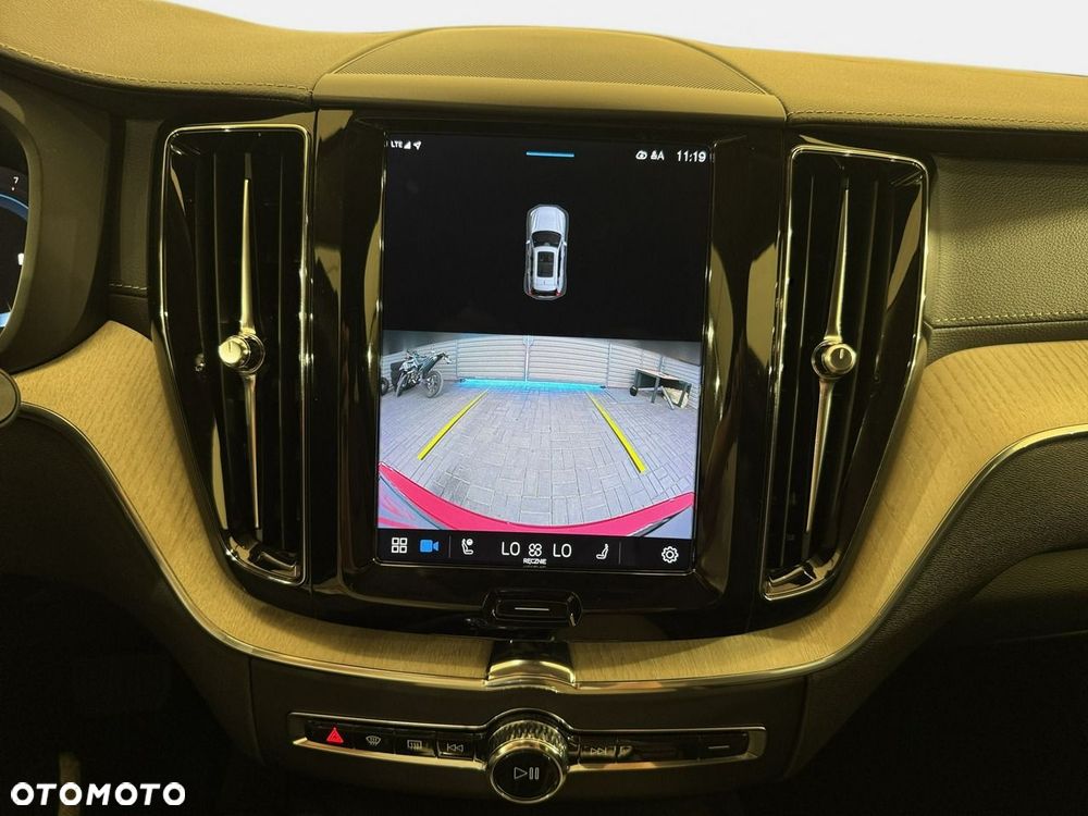 Volvo XC 60 - 29