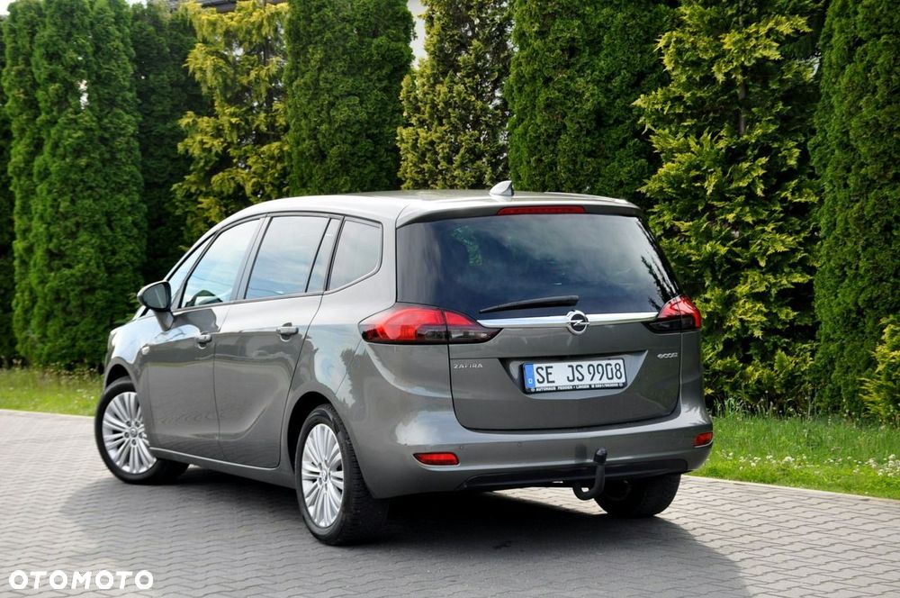 Opel Zafira - 13