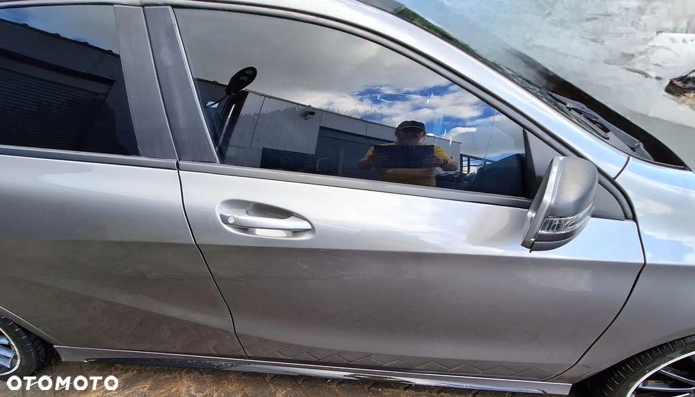 MERCEDES A-KLASA W176 PRAWEY PRZEDNI BŁOTNIK W KOLOR W ORYGINALE KOLOR 787 NIE MALOWANE Z 2016 ROK CENA ZA KOMPLET DRZWI BŁOTNIK DRZWI PRAWA STRONA - 5