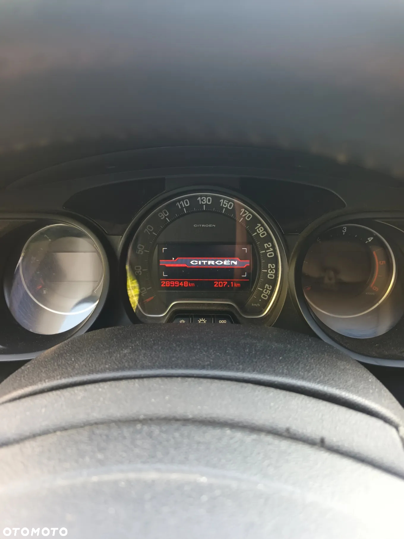 Citroën C5 1.6 HDi Attraction - 16
