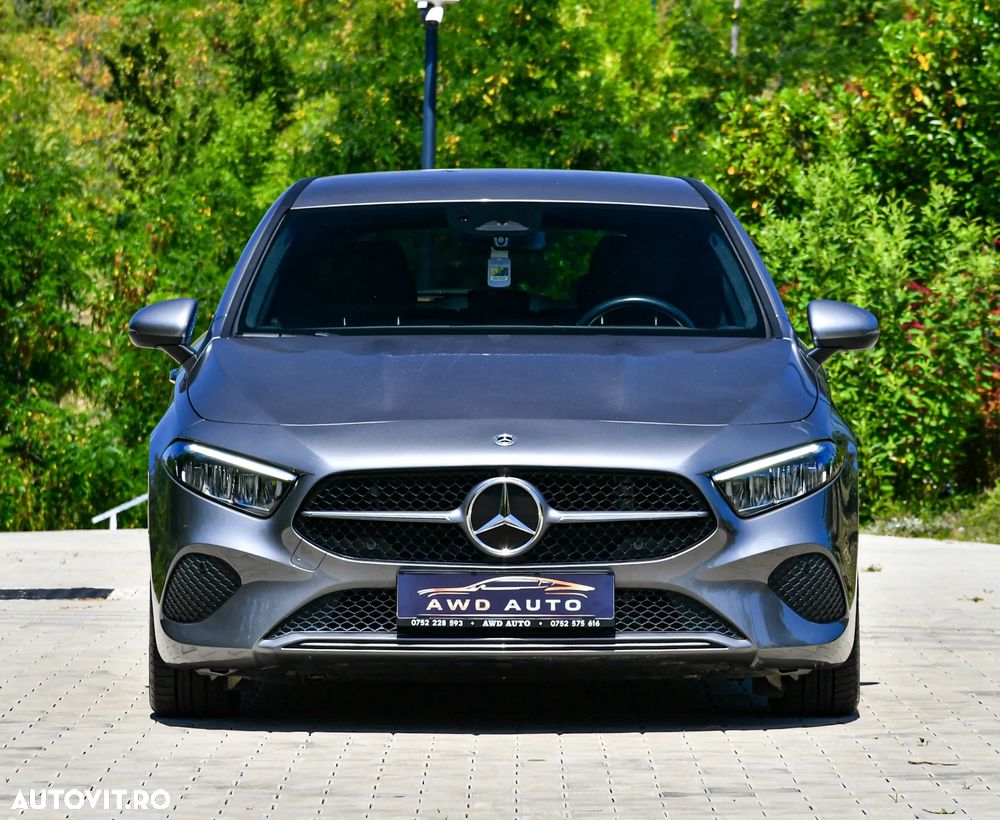 Mercedes-Benz A 180 d Sedan 8G-DCT - 36