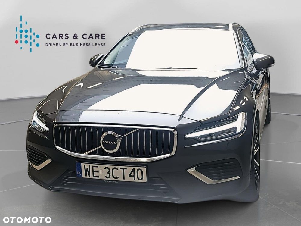 Volvo V60 T6 AWD Plug-In Hybrid Core - 2