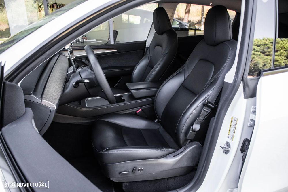 Tesla Model Y Tração Traseira - 22