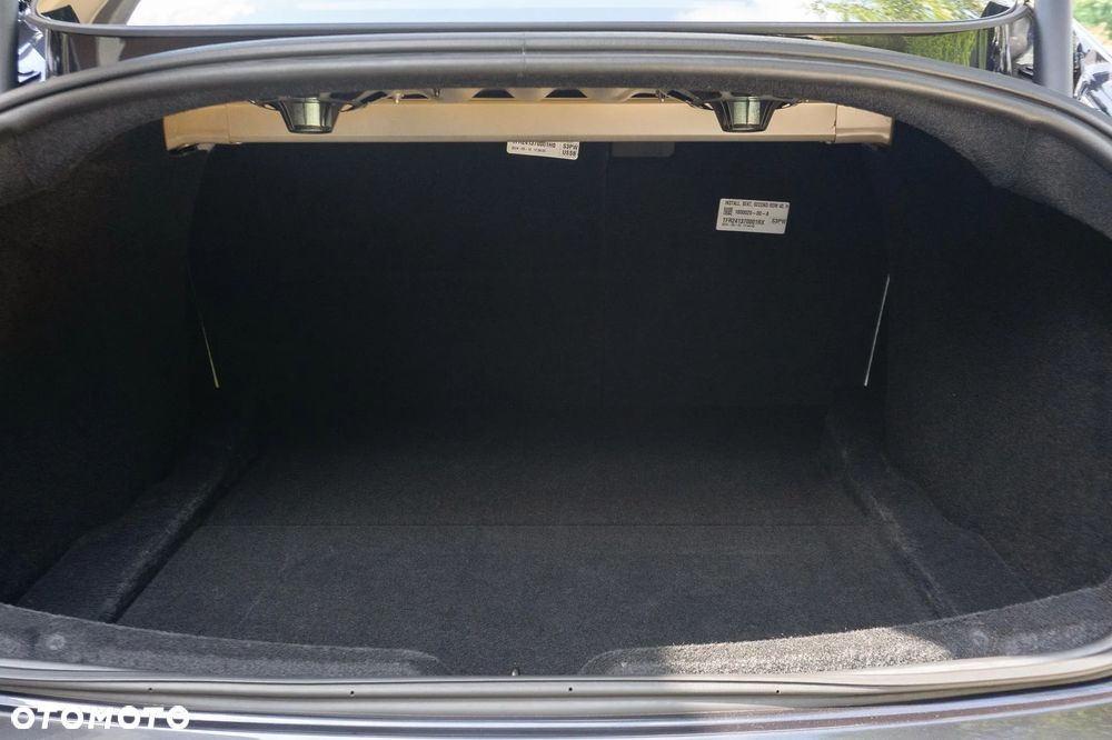 Tesla Model 3 Langstreckenbatterie Allradantrieb Dual Motor Performance - 20