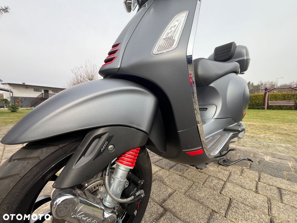 Piaggio Vespa - 13
