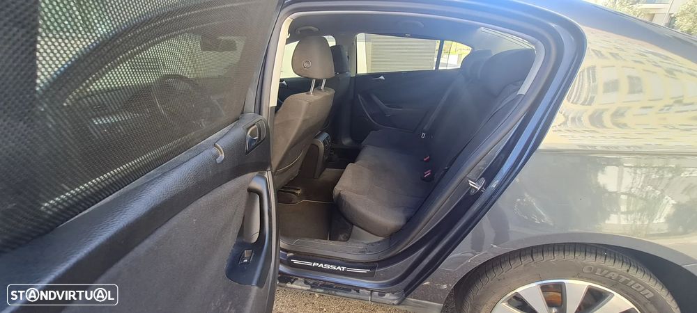 VW Passat - 9