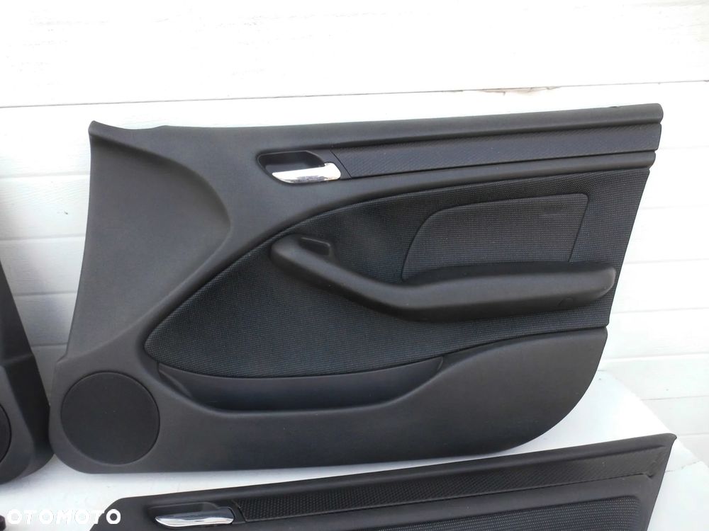 TAPICERKA DRZWI BOCZKI BMW E46 KOMPLET EUROPA SEDAN KOMBI - 2