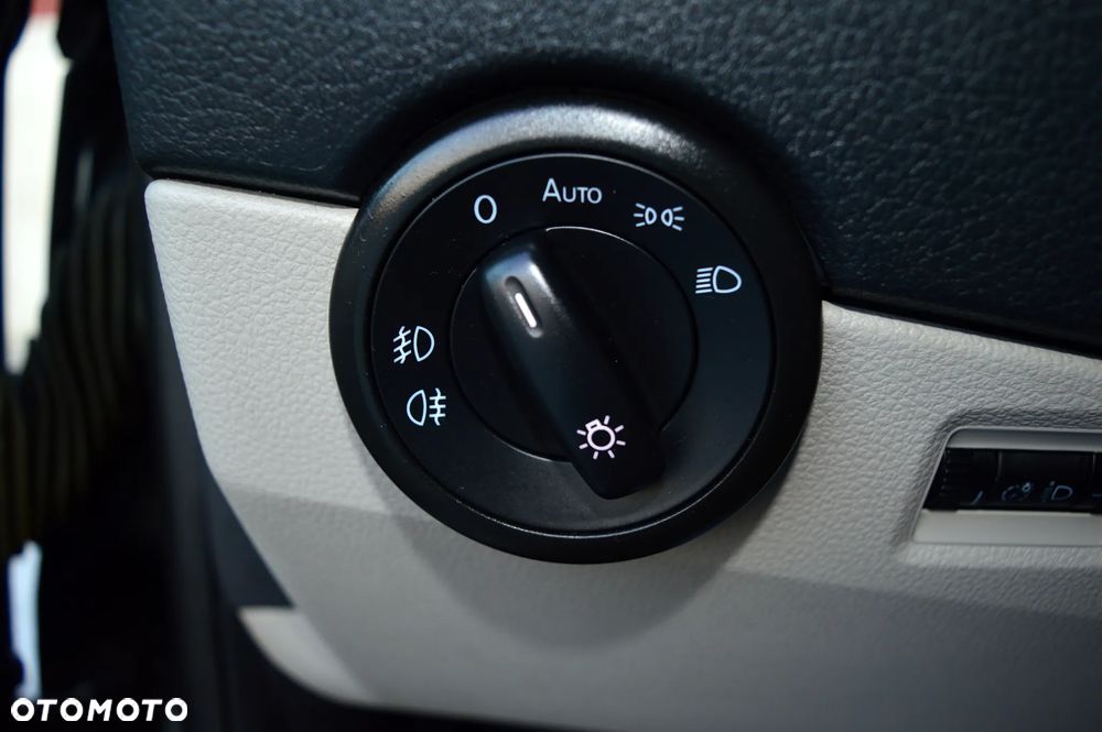 Volkswagen Caravelle 2.0 BiTDI L1 Highline DSG - 32